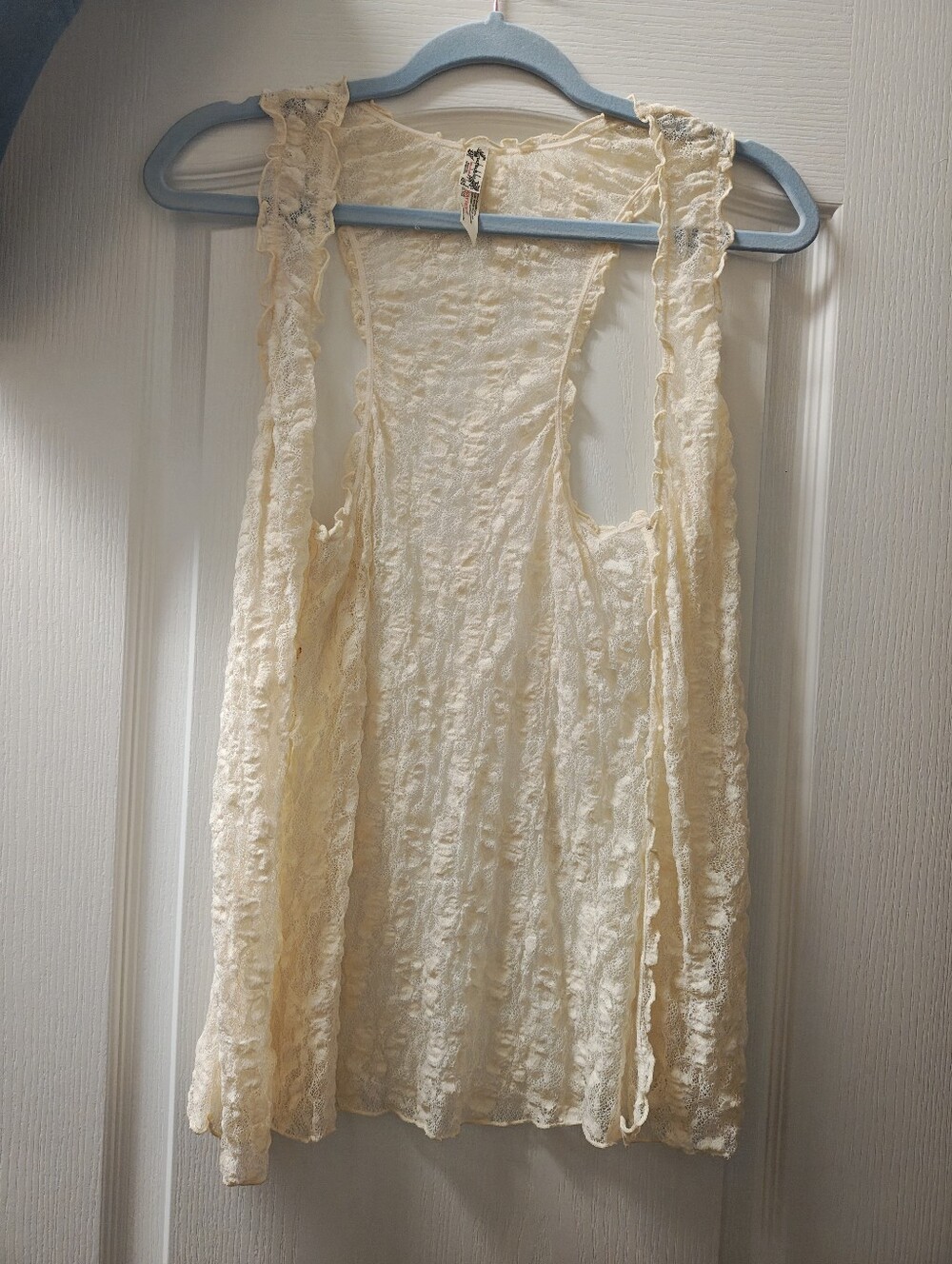 Backless Cream Lace Overlay Sleeveless Dress